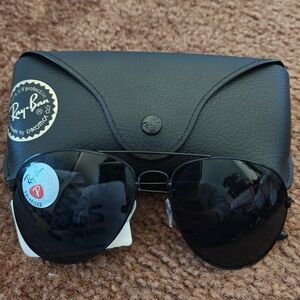 Ray-Ban Dark Aviator Sunglasses with Case
